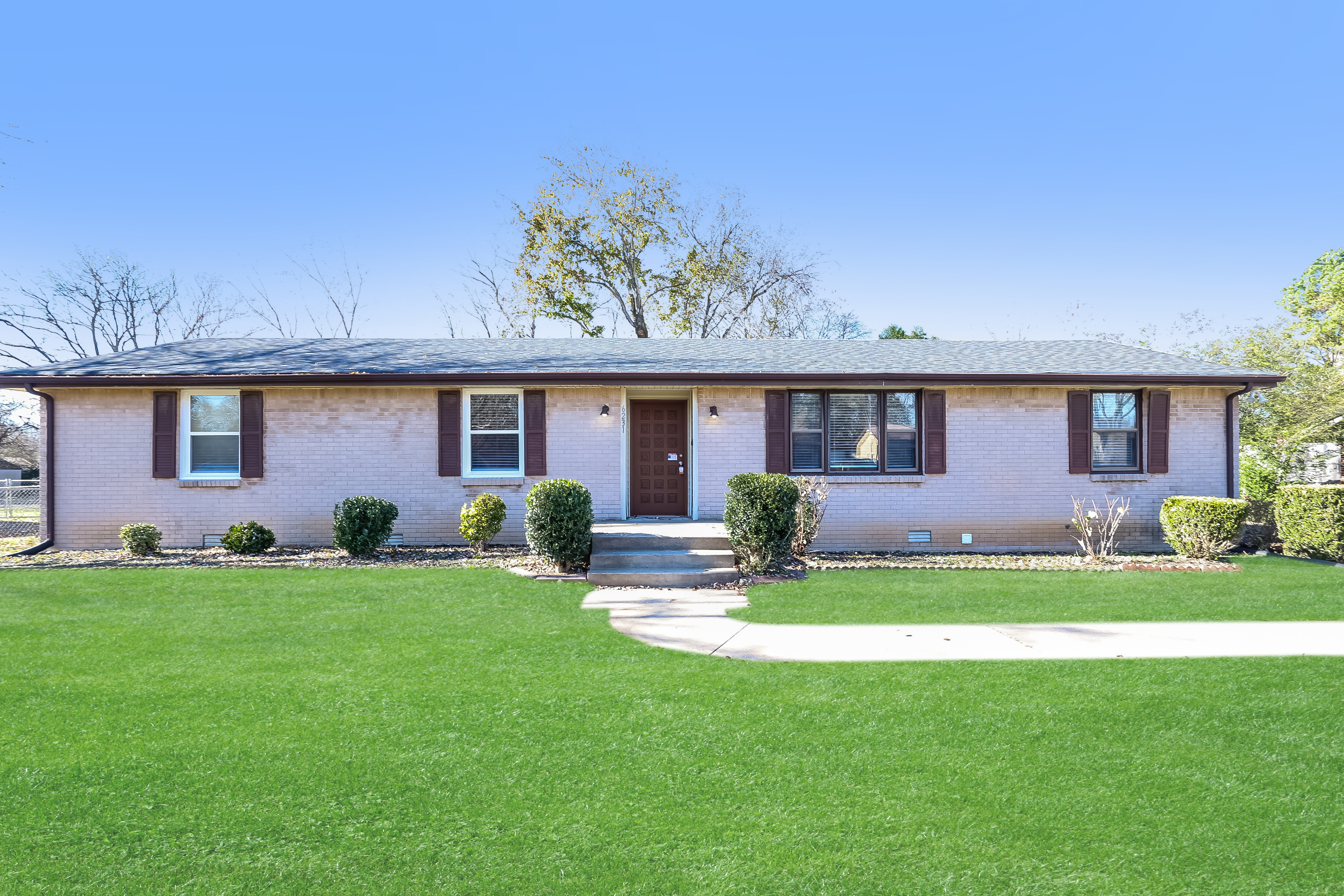 6231 LEE AVE MURFREESBORO, TN 37129